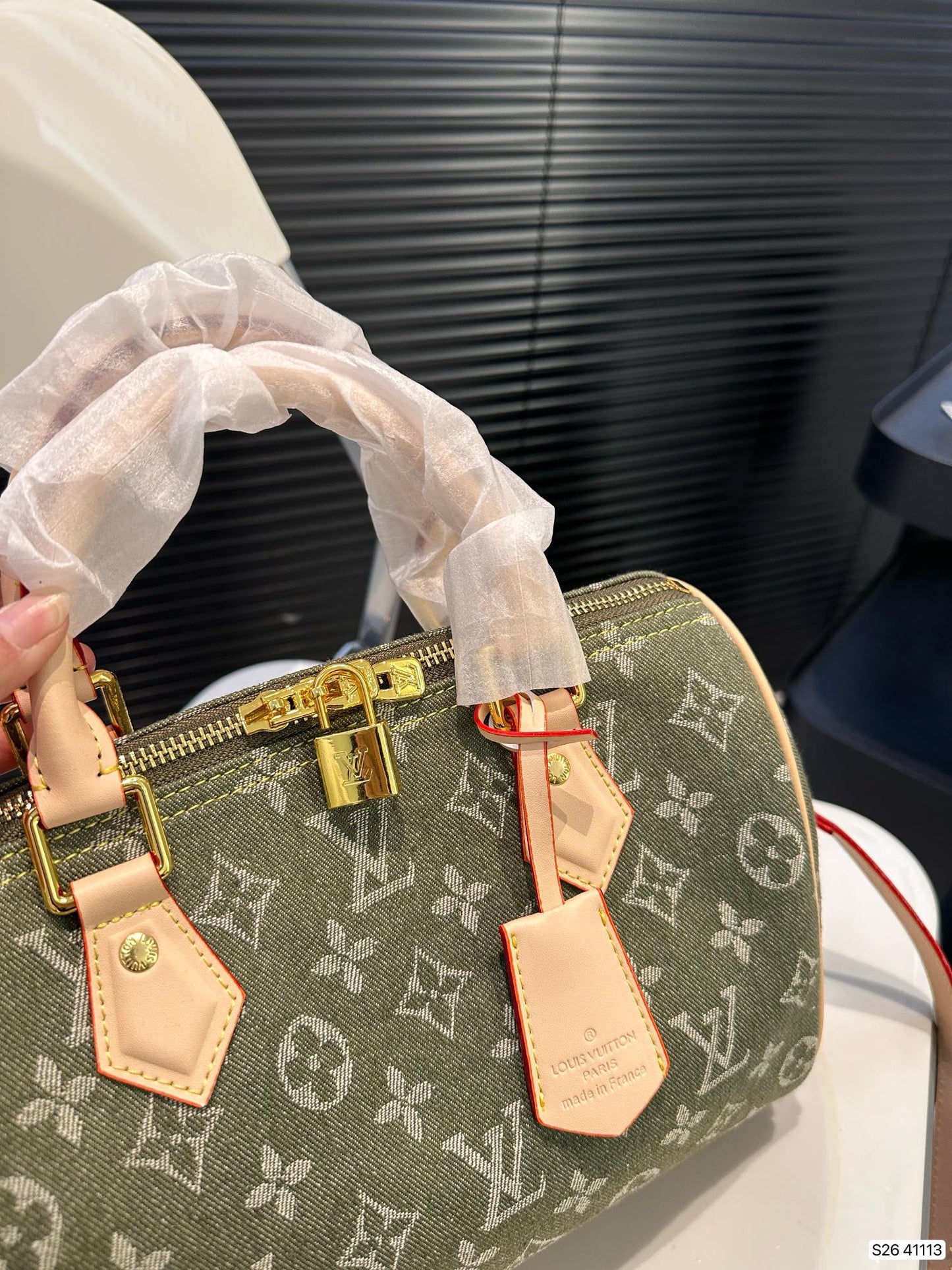 Louis new arrival speedy 25 denim bag size: 25 * 19 cm