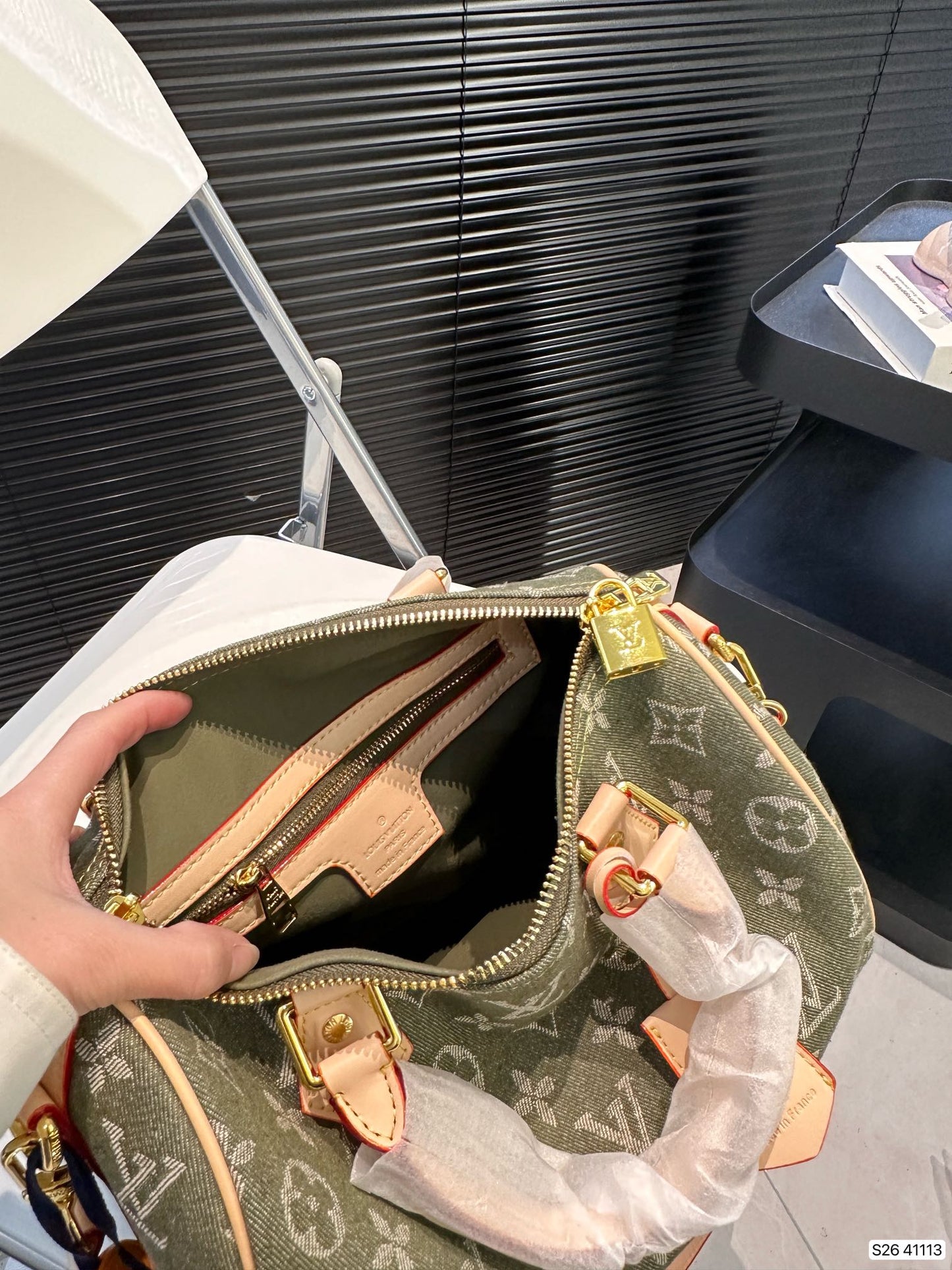 Louis new arrival speedy 25 denim bag size: 25 * 19 cm
