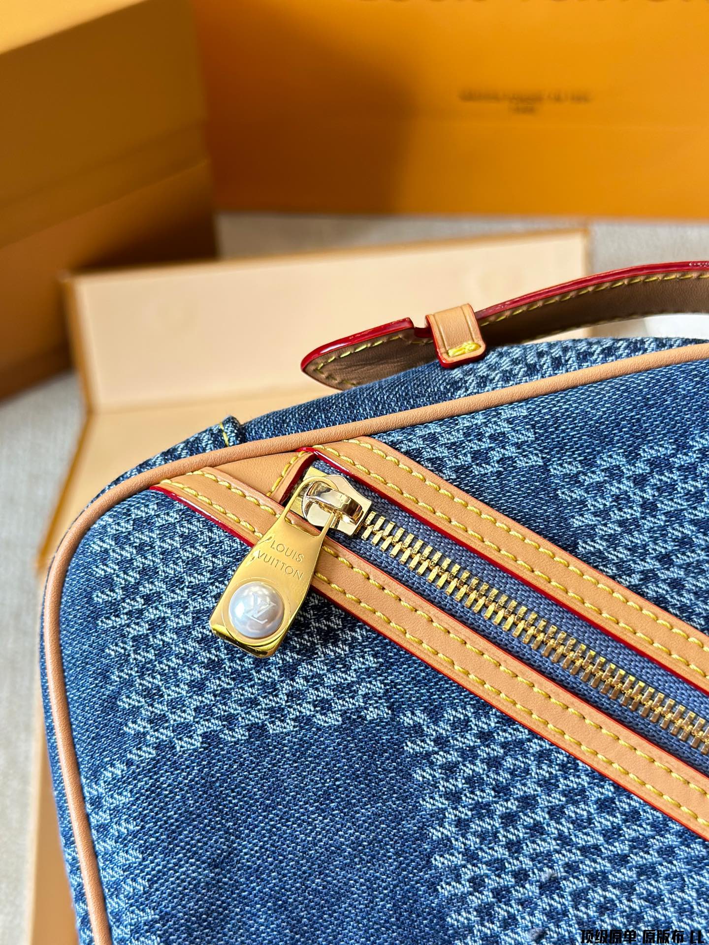 Louis new arrival Steamer/Chess vintage camera bag size : 20 * 15cm