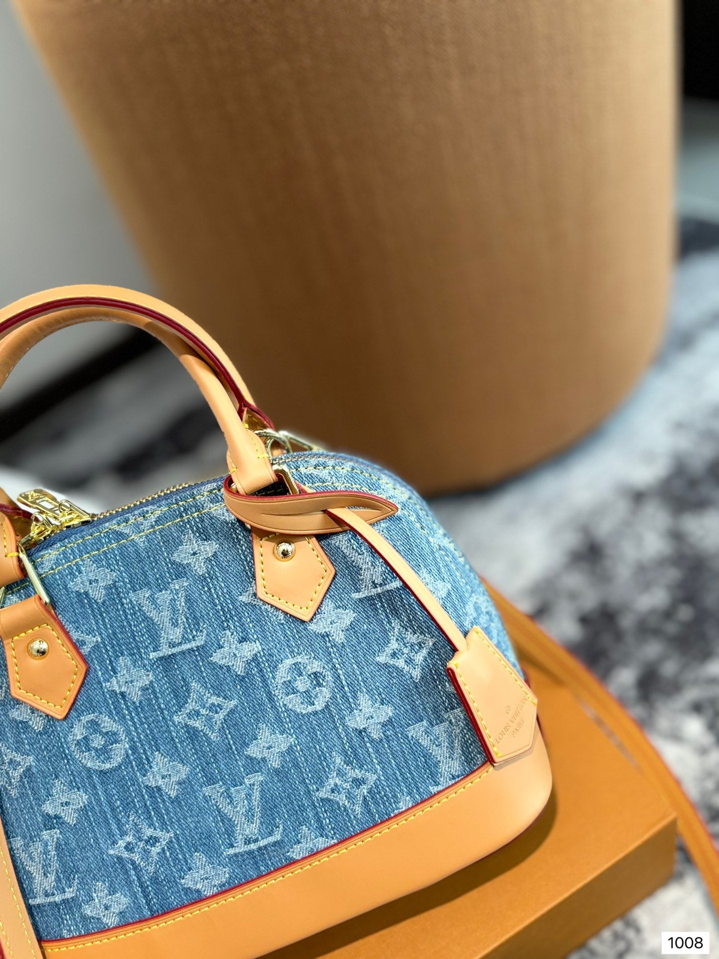 Louis alma bb Retiro denim bag size: 24×18cm