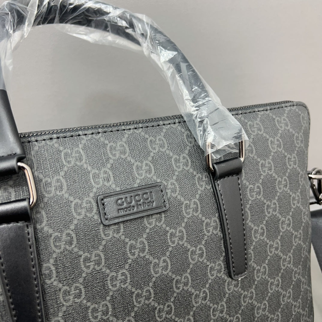 GG new arrival men and women handbag size: 28 x 38 cm