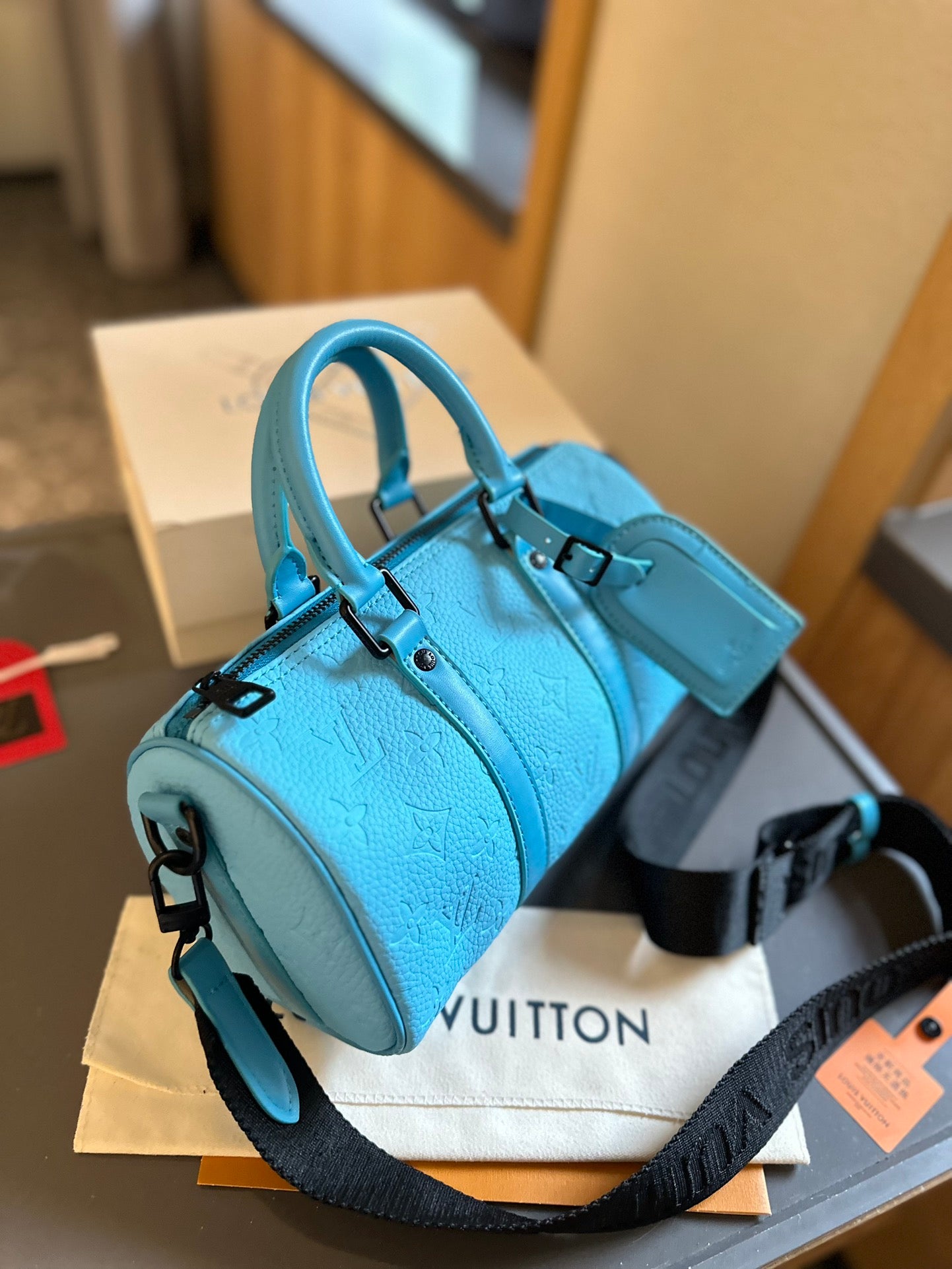 Louis new arrival keepall bag size:25 *12 cm