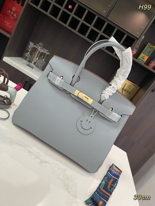 Her new arrival Birkin togo leather size: 30 cm