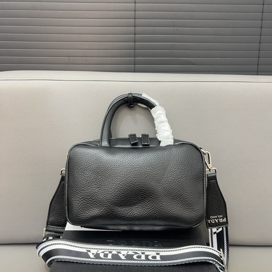Pra new arrival bag size: 23 x 14 cm