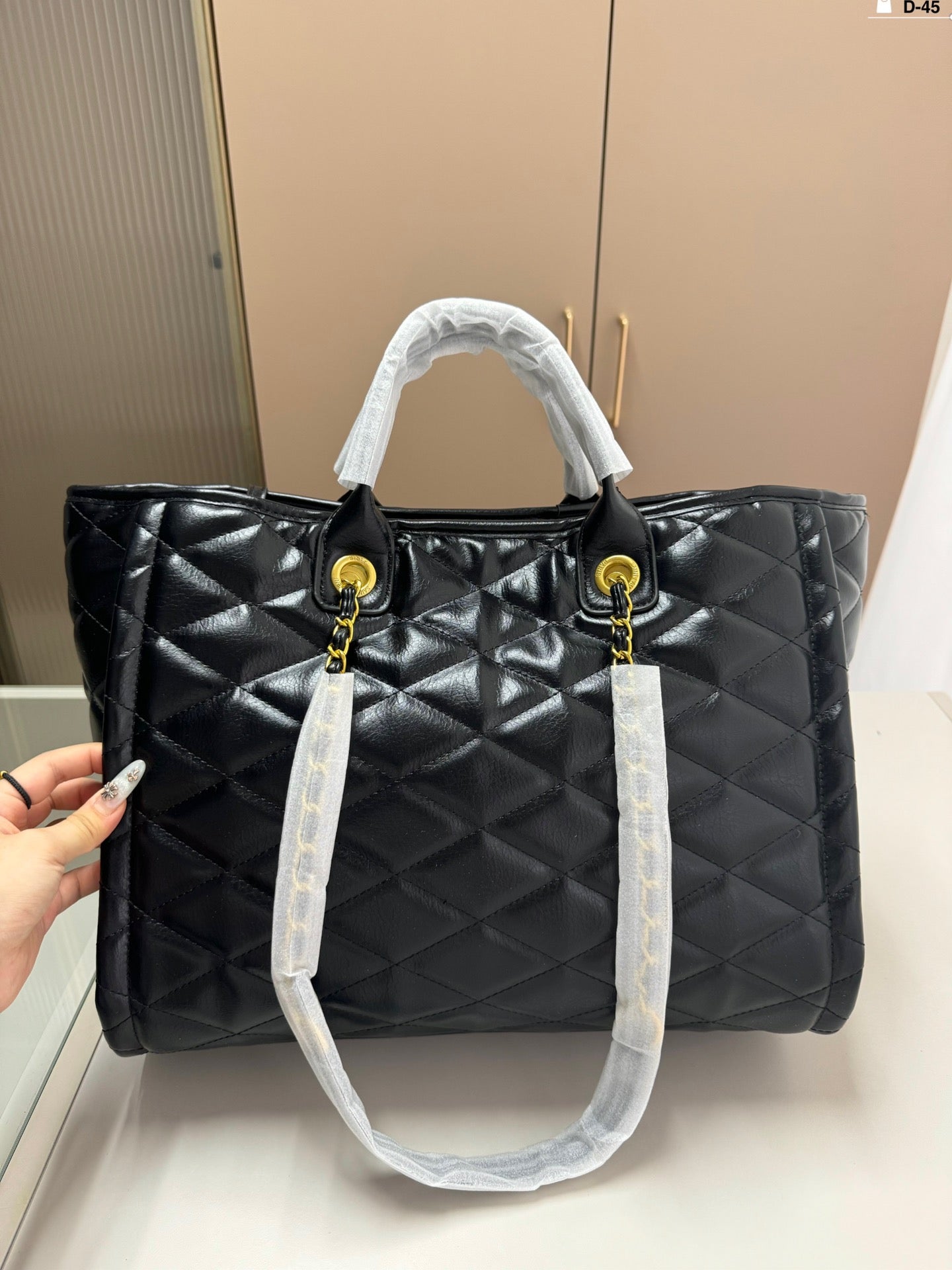 Y new arrival tote bag size: 36.11.31 cm