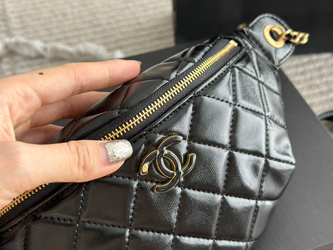 CC new arrival bumbag crossbody bag size: 23*13 cm