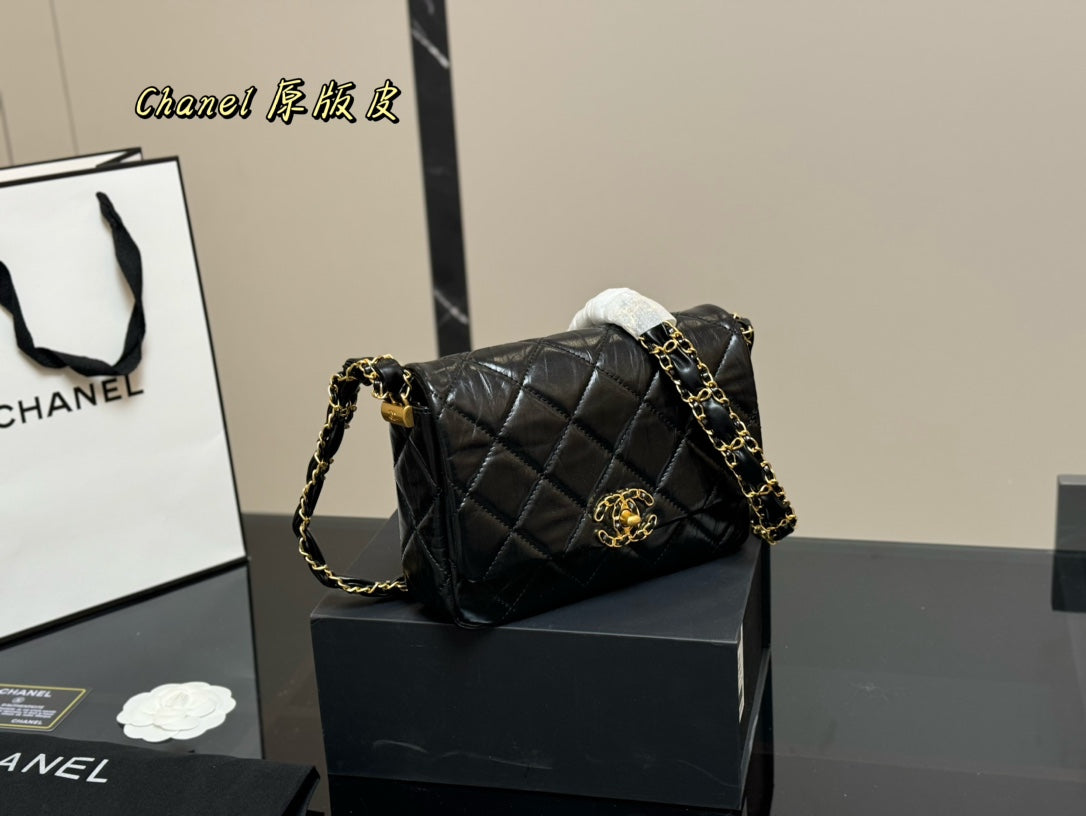 Cc new arrival bag size: 20*15 cm