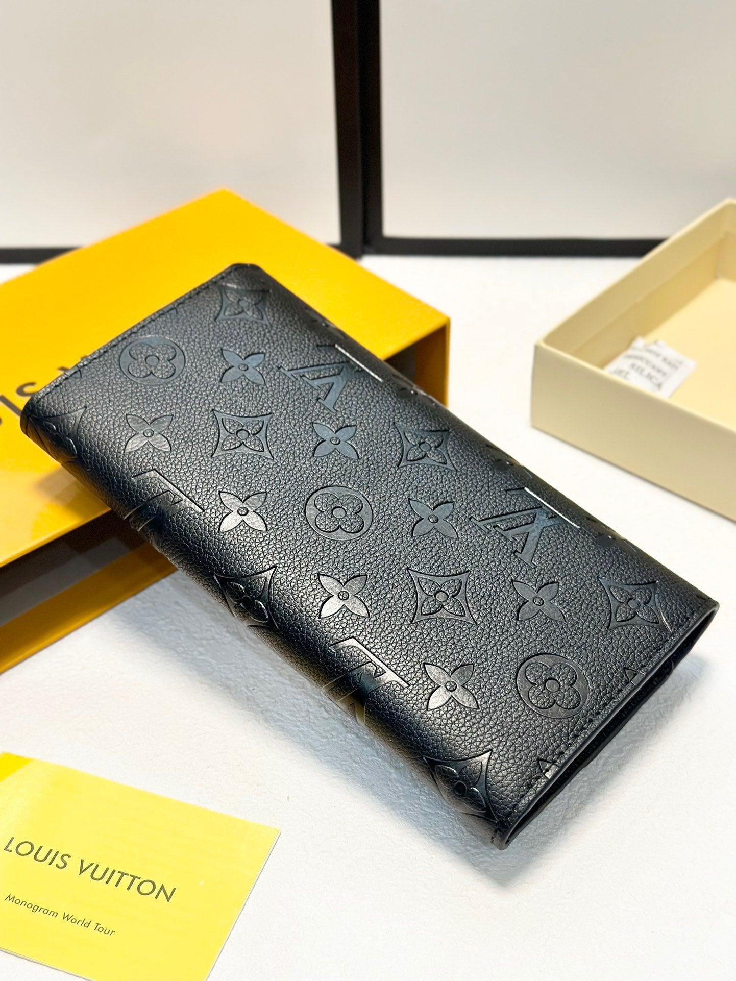 Louis new arrival Pochette Metis wallet size: 19*10 cm