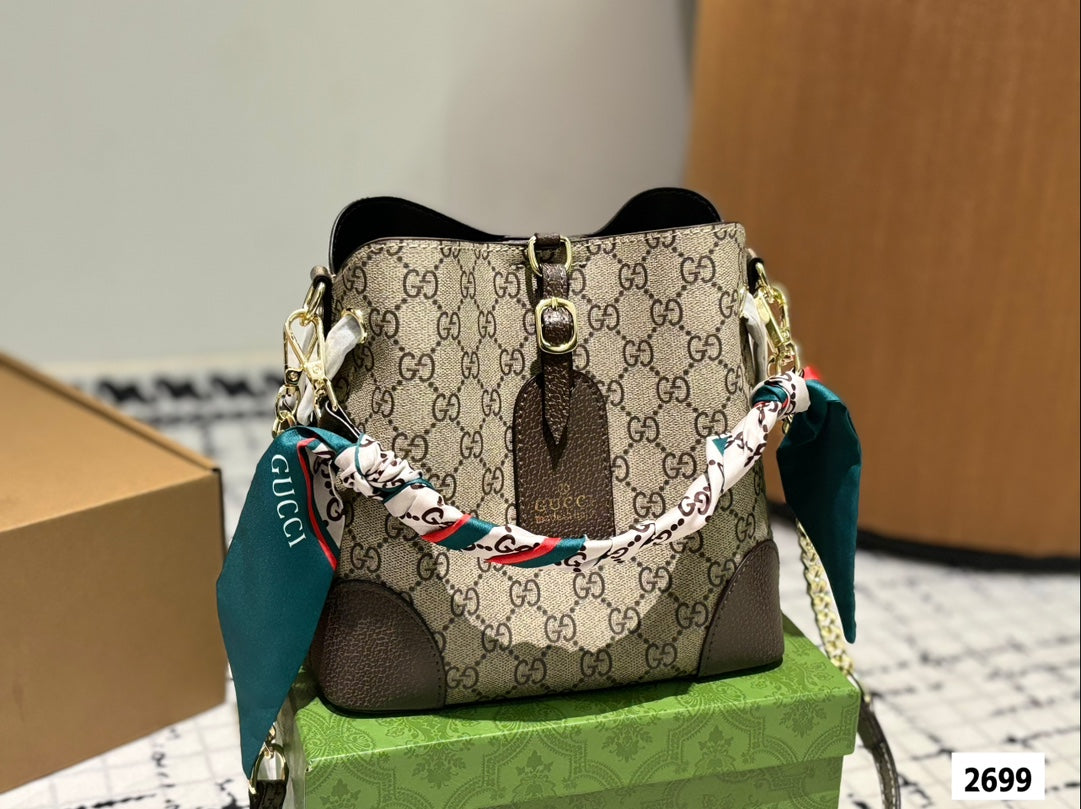 GG Emblem new arrival tote bag size:21 * 20 cm