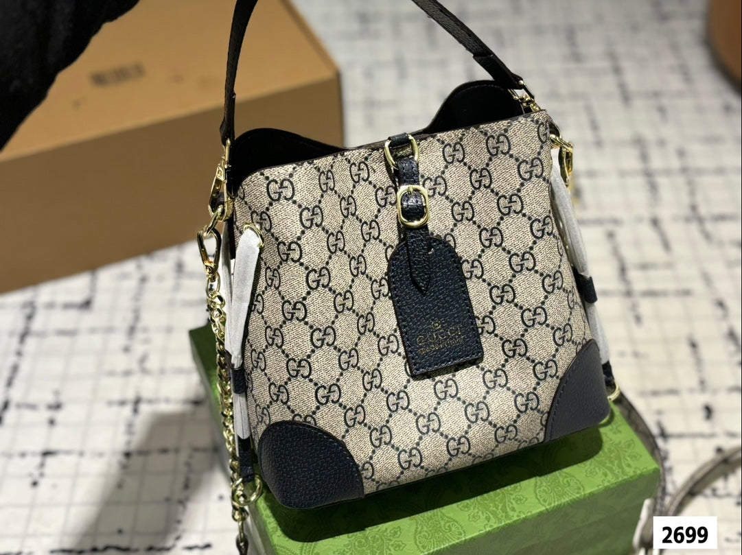 GG Emblem new arrival tote bag size:21 * 20 cm