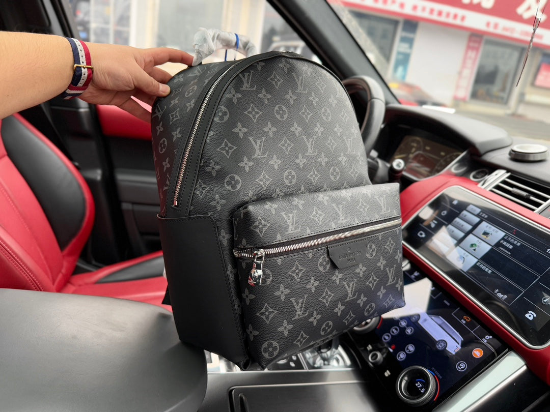 Louis new arrival Discovery men backpack bag size:31*41*17 cm