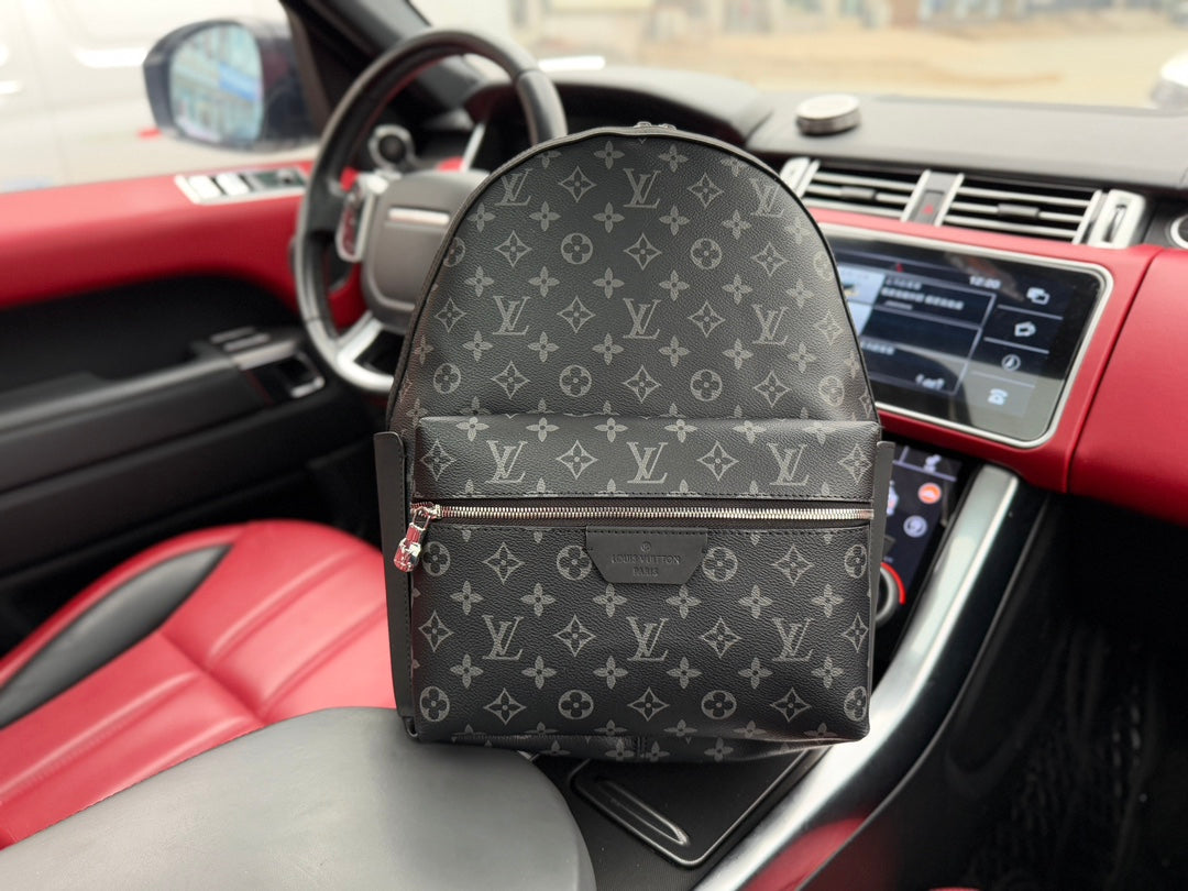Louis new arrival Discovery men backpack bag size:31*41*17 cm