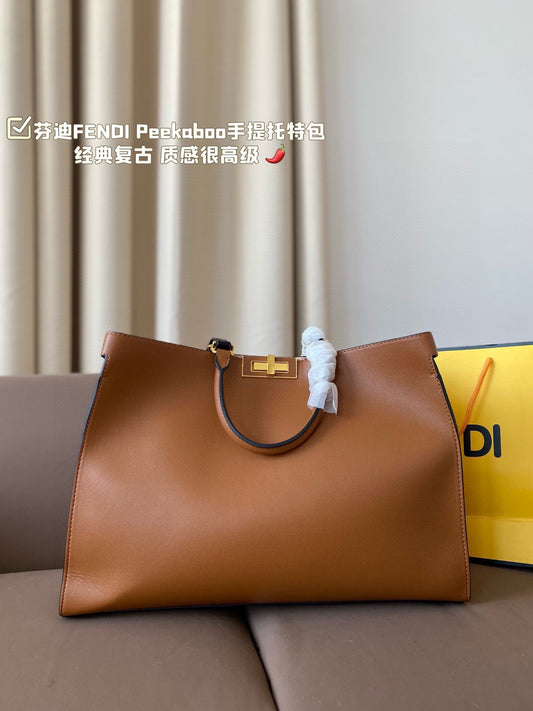 Fen new arrival Peekaboo tote bag size: 42*28 cm