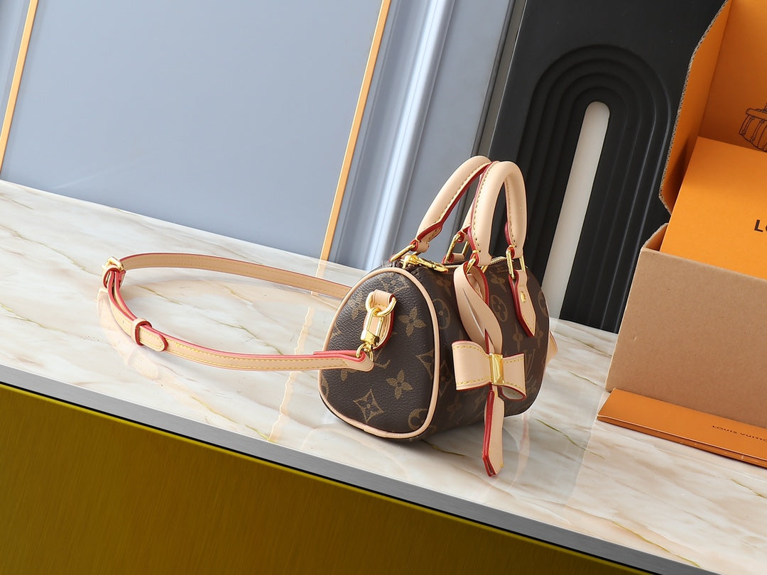 Louis new arrival Nano Speedy M13391 bag size: 16*10*7.5 cm
