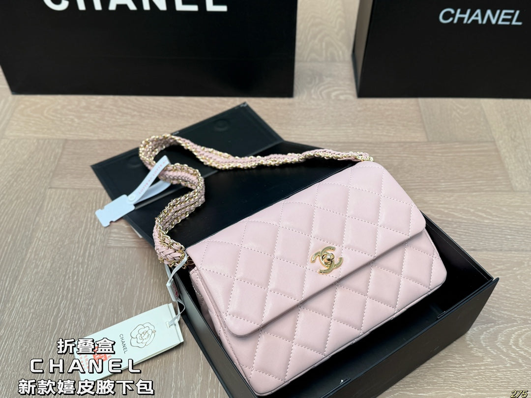 Cc 2025 new arrival chain bag size:22 * 15 cm