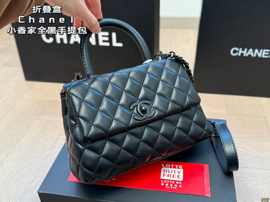 Cc new arrival Coco Handle bag size: 22*14 cm