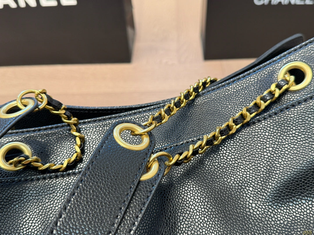 Cc new arrival vintage tote bag size: 41*30 cm