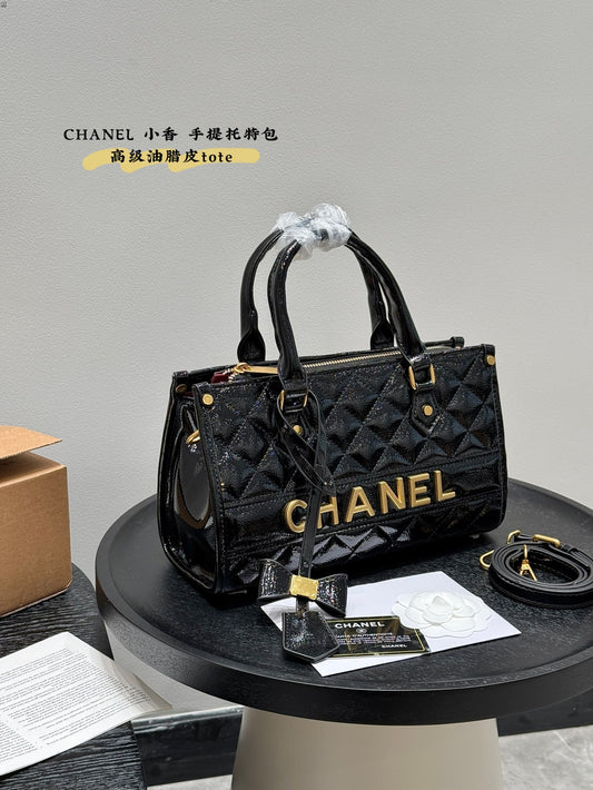 Cc new arrilva tote bag size:28*16cm