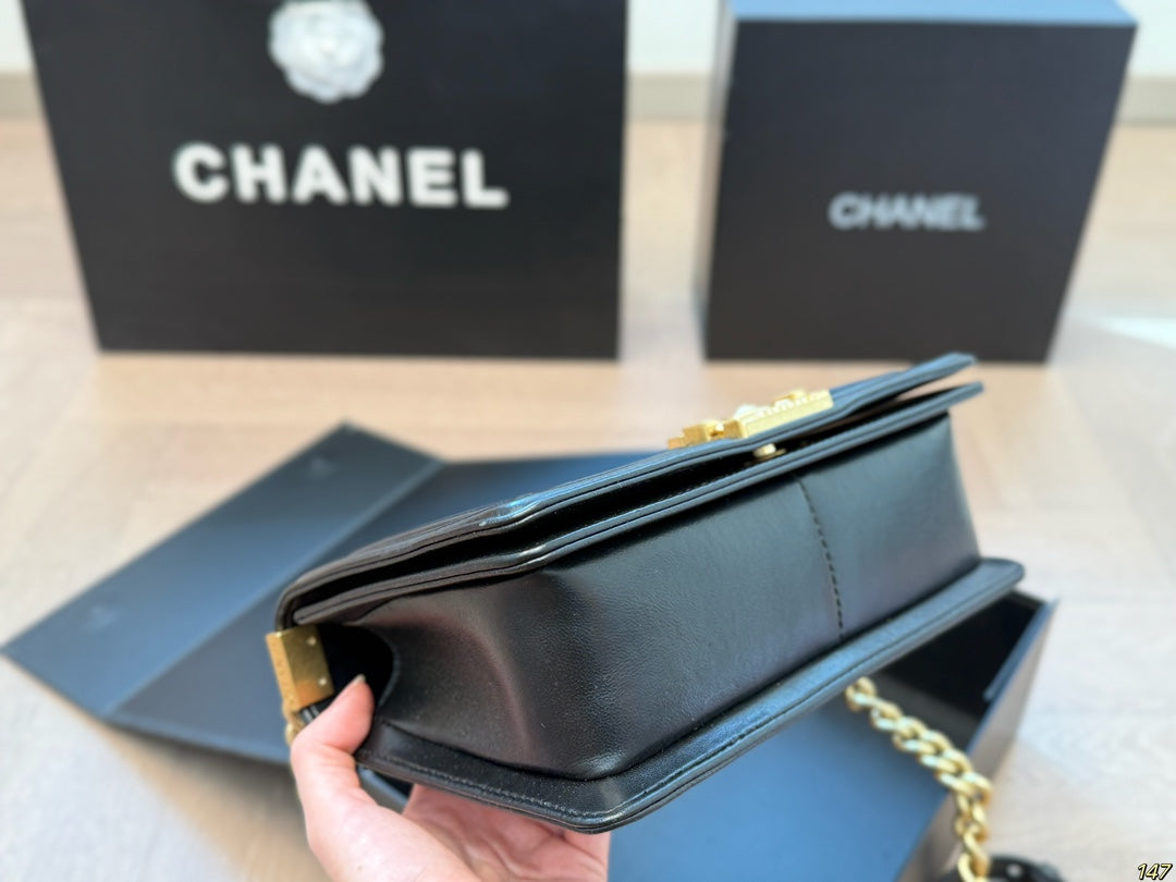 Cc new arrival chain leboy bag size: 25*14 cm