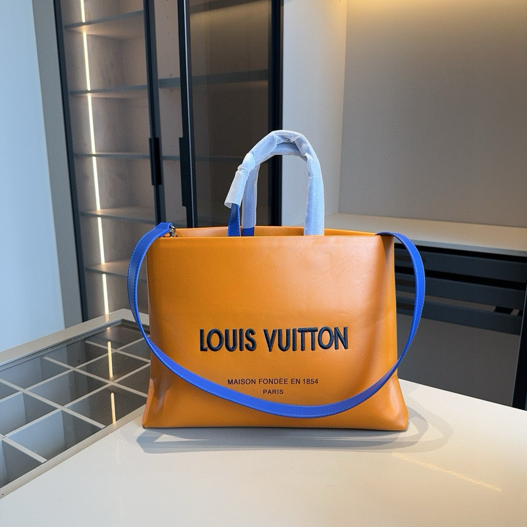Louis new arrival sopper tote bag