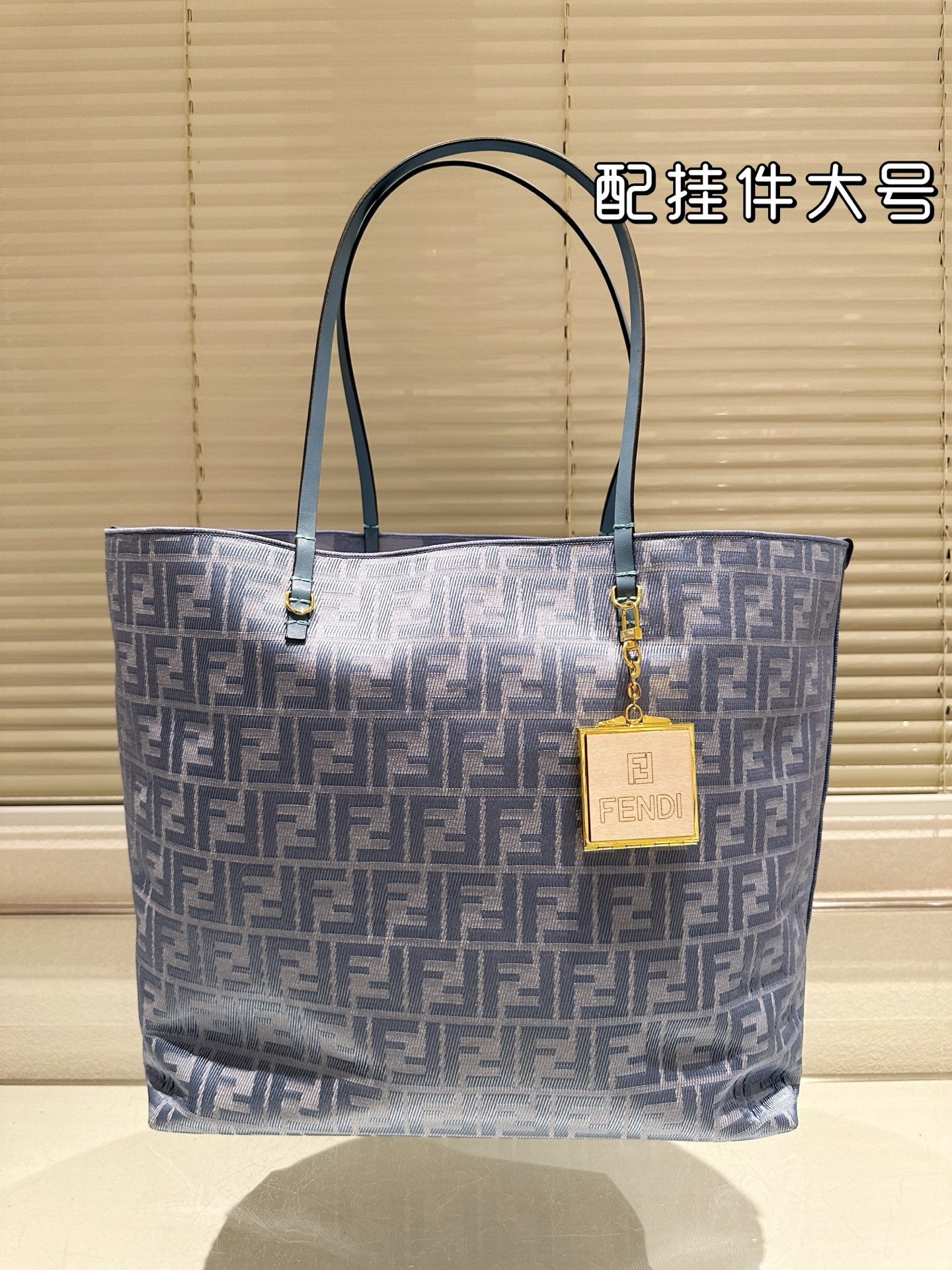 fen new arrival tote bag big size: 36*34 cm