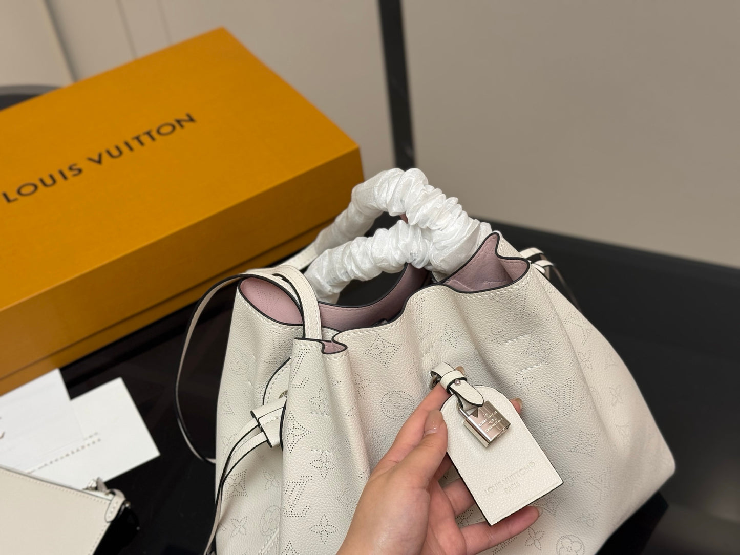 Louis new arrival moon vintage bag size: 33*26cm