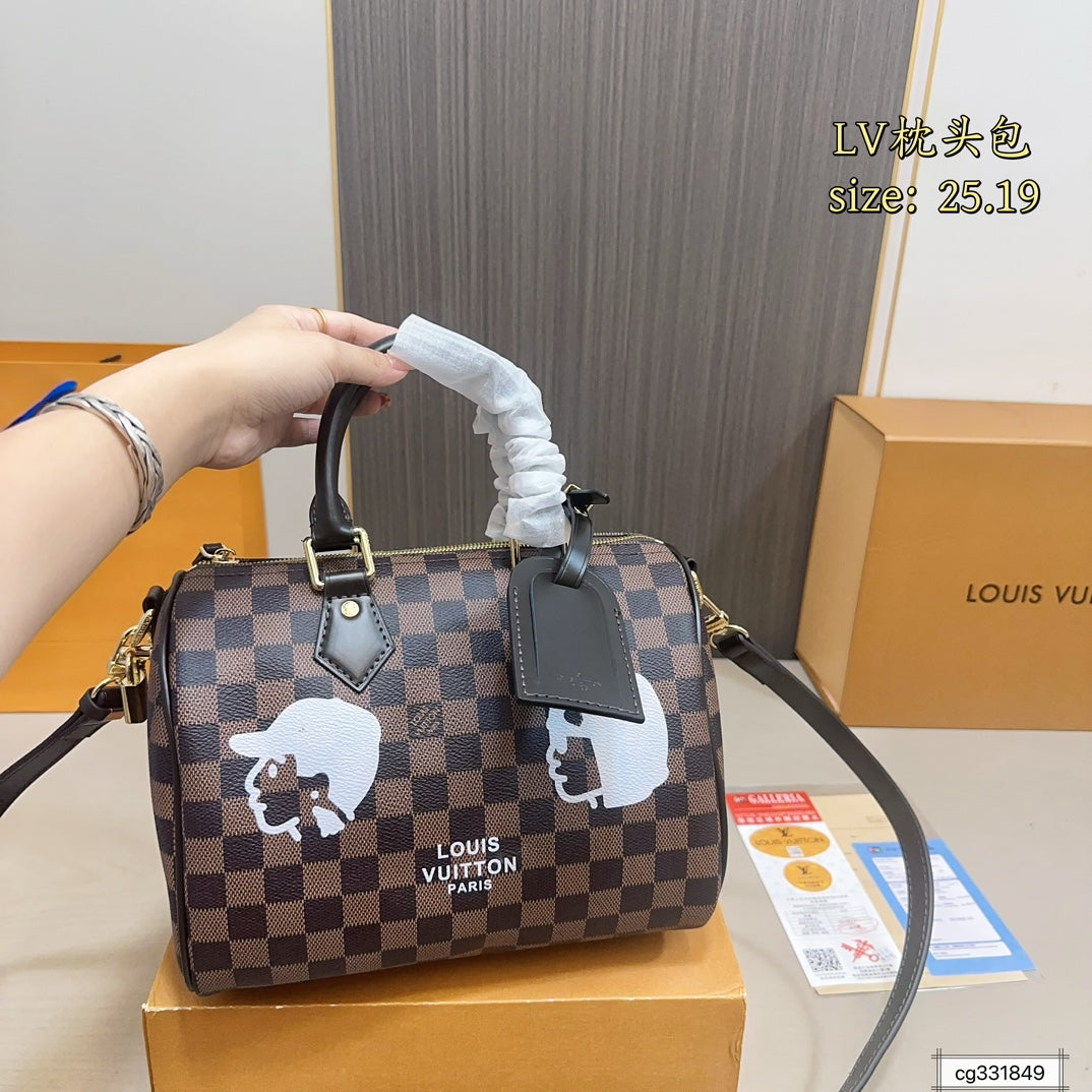 Louis new arrival speedy bag size: 25*19 cm
