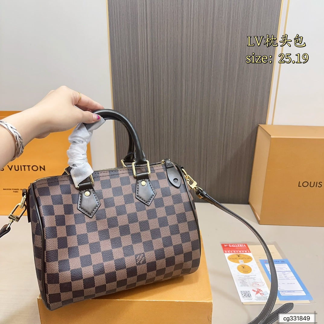 Louis new arrival speedy bag size: 25*19 cm