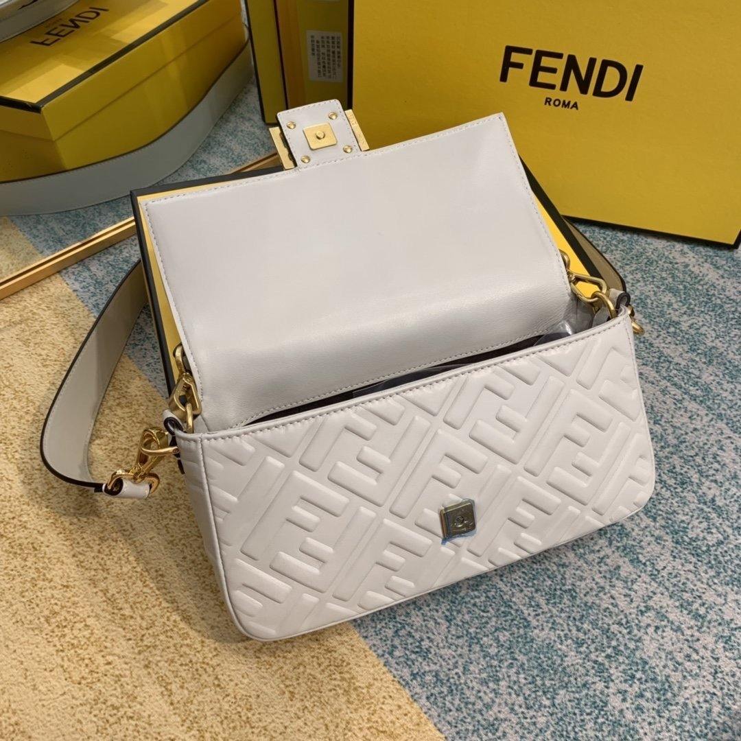 Fd Baguette Bag