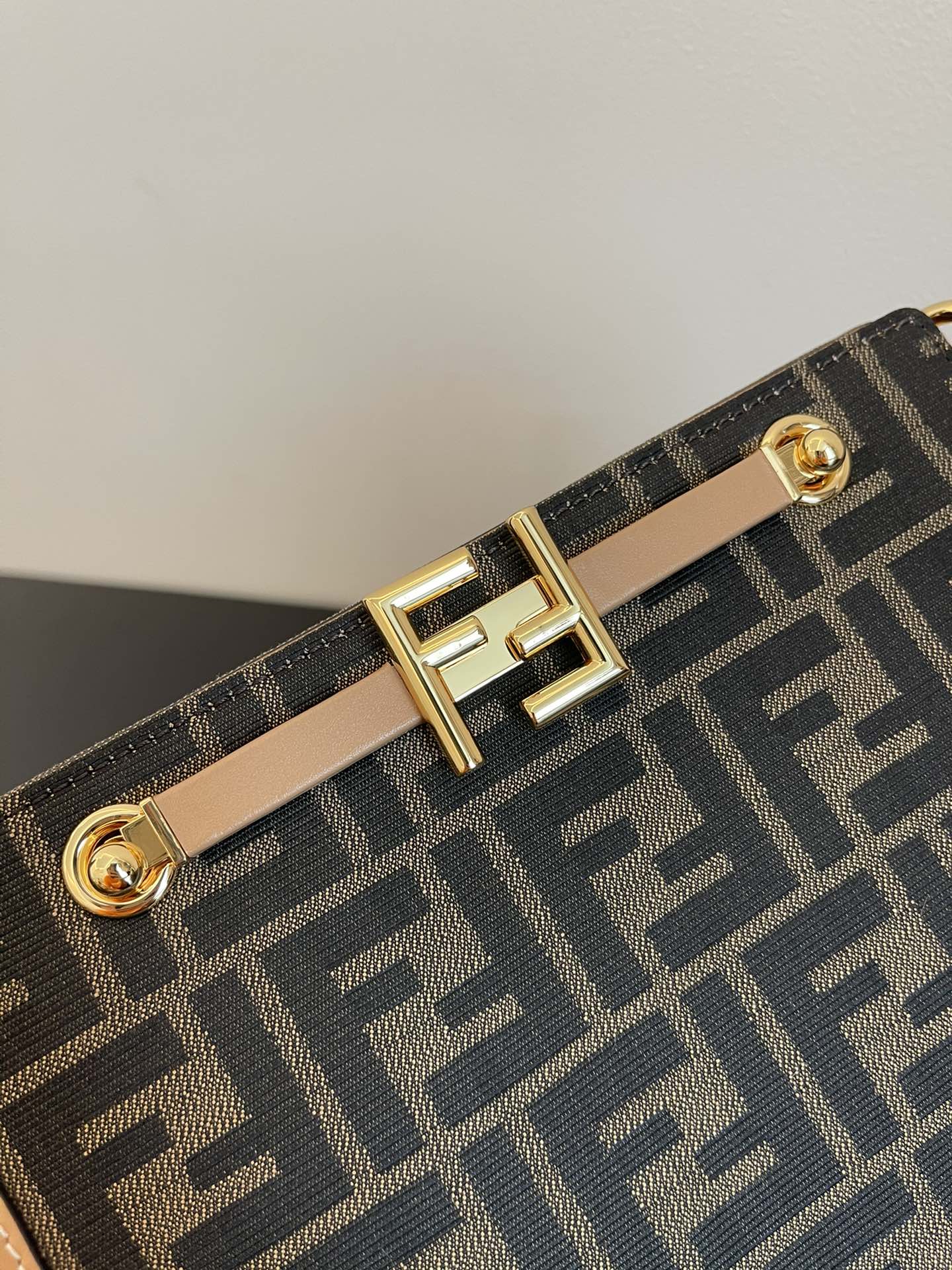 Fd Touch Bag