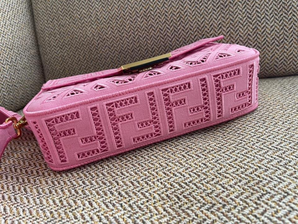 Fd Baguette Bag