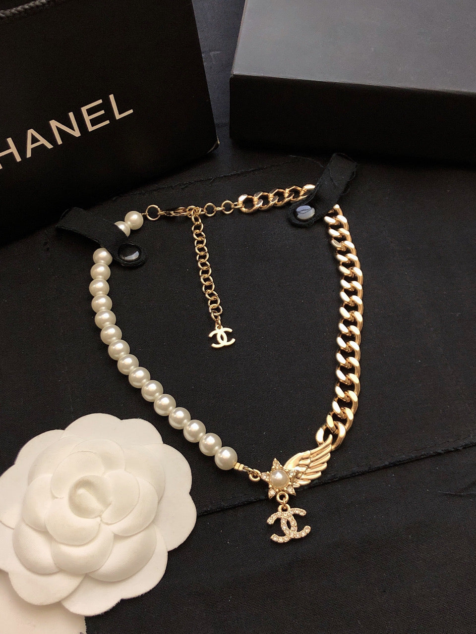 CC Necklace 0028