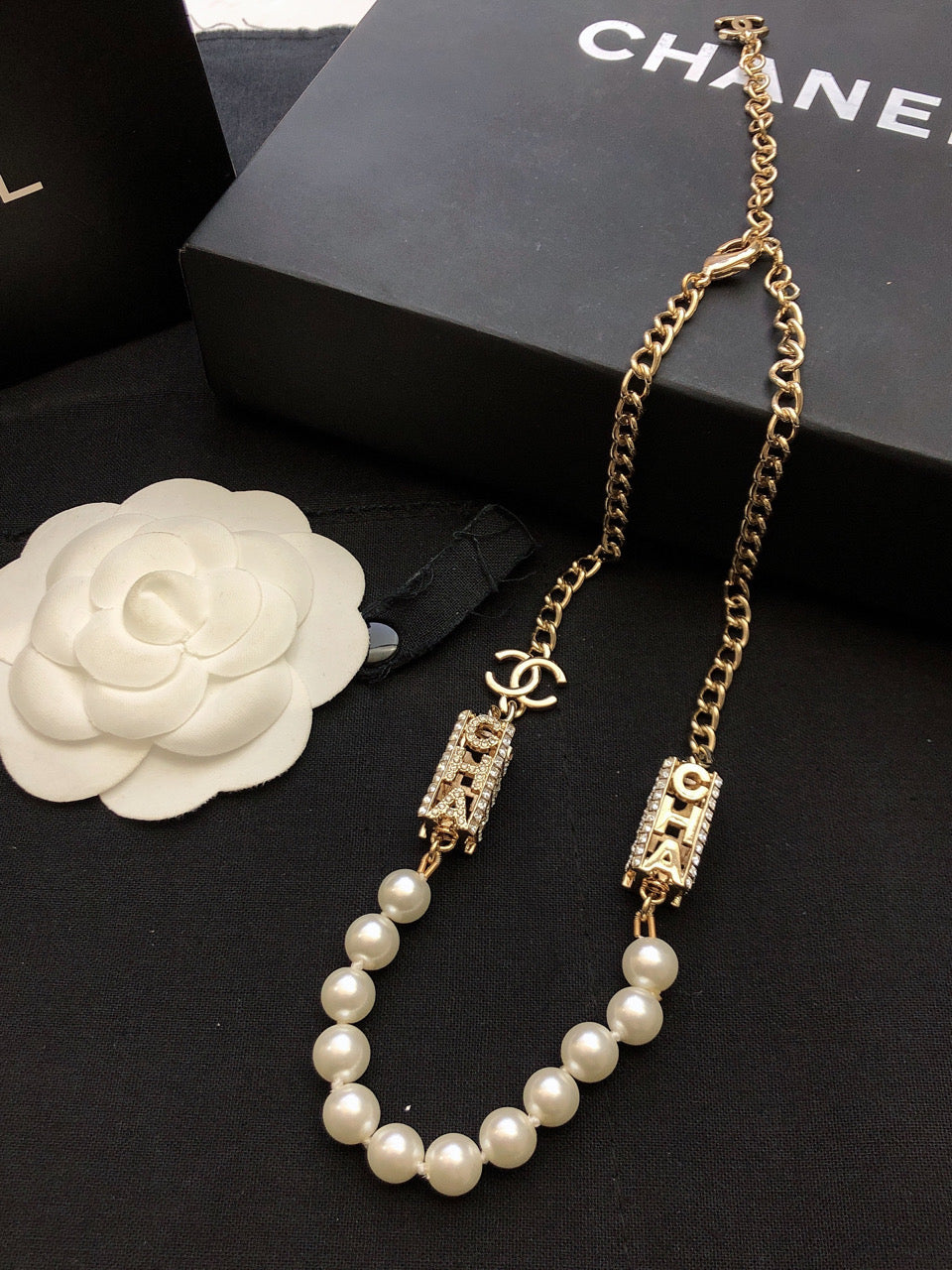 CC Necklace 0007