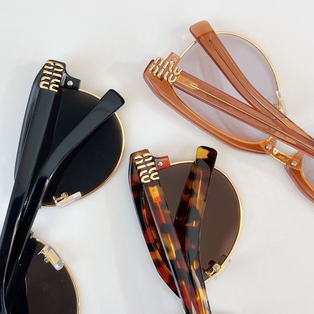 MIU MI* Eyewear SIZE: 57-16-145