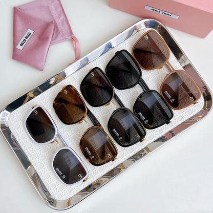 MIU MI* Eyewear SIZE: 58-18-145