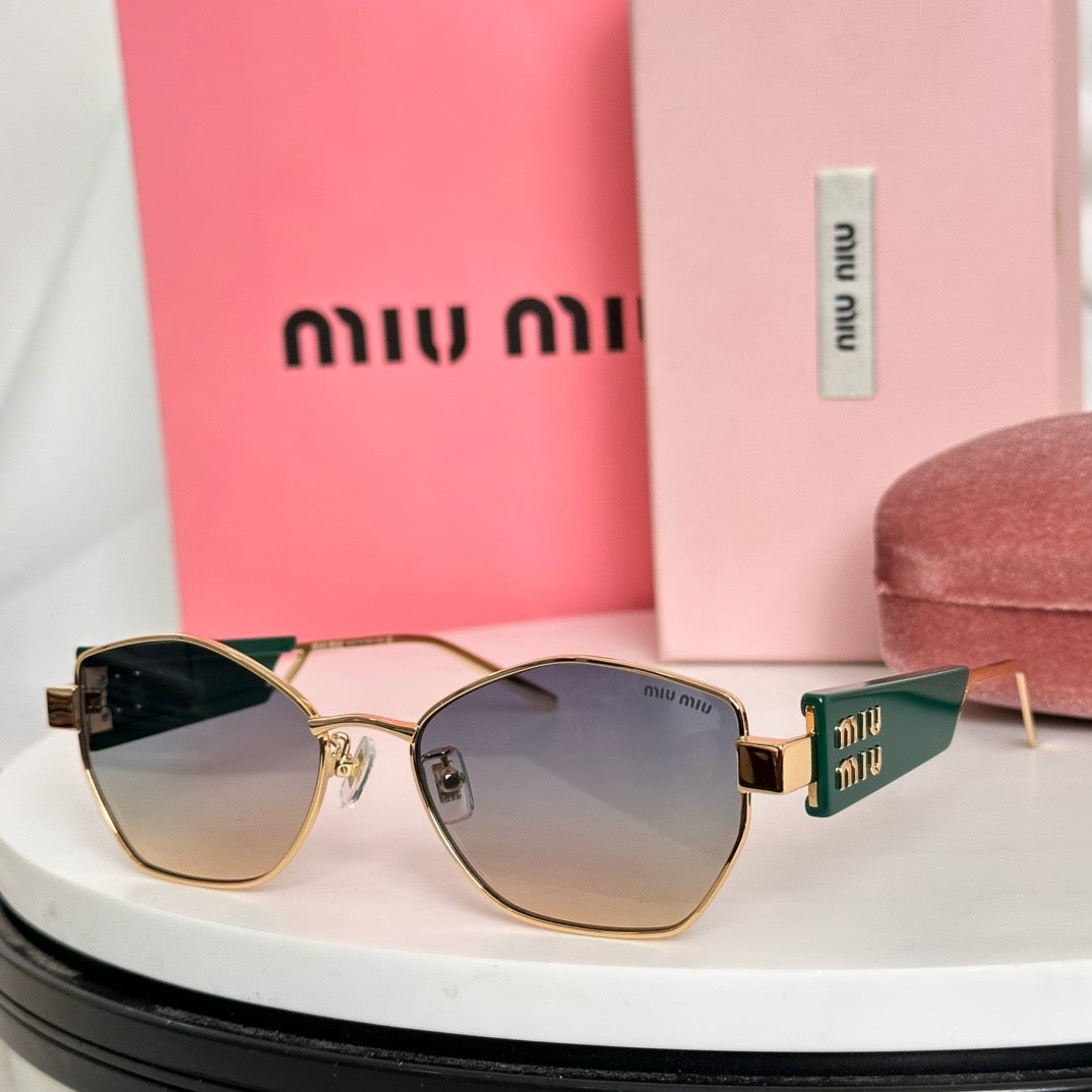 MIU MI* Eyewear SIZE: 55-18-145