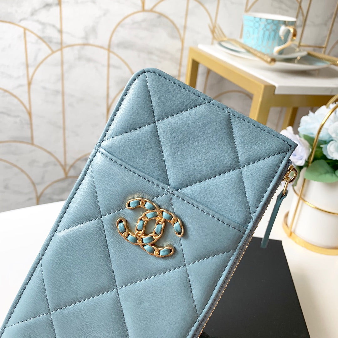 cc 19 Matelasse Phone and Card Case Light Blue Bag For Women 19cm/7.5in