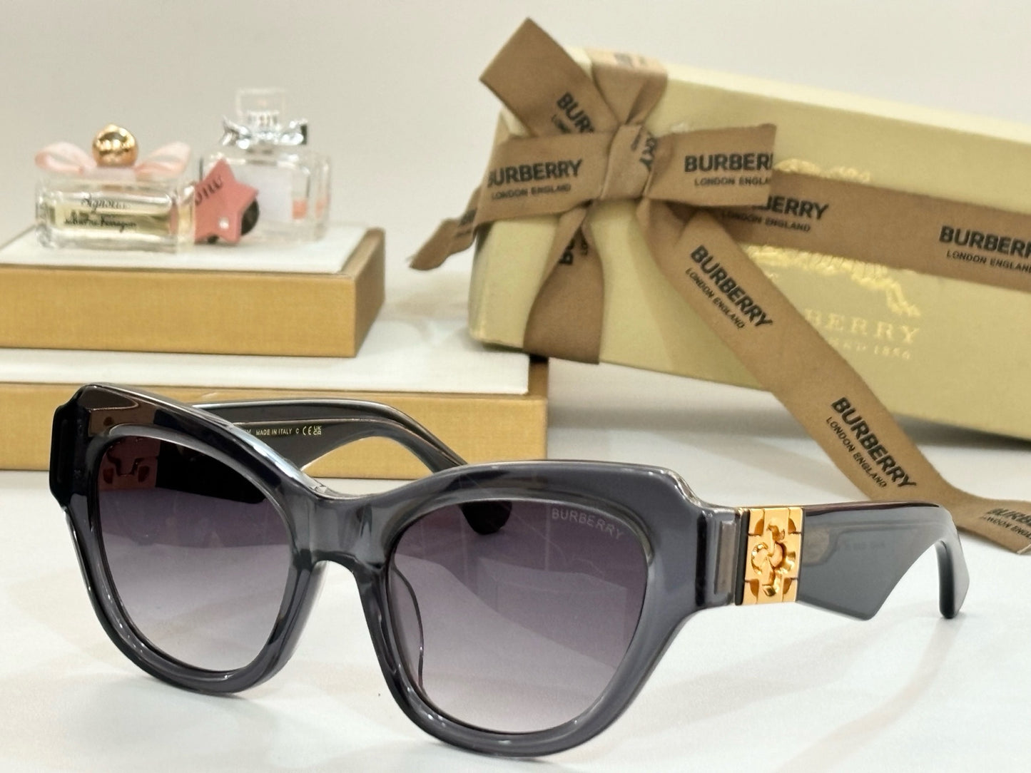 BURBE*RY Eyewear SIZE: 53-20-130
