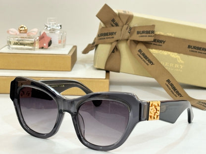 BURBE*RY Eyewear SIZE: 53-20-130