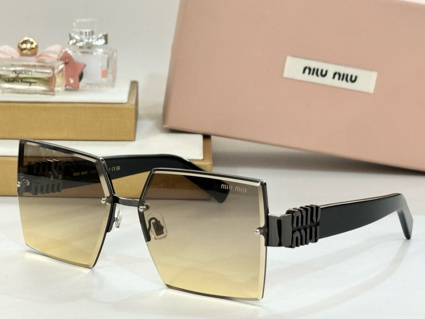 MIU MI* Eyewear SIZE: 63-14-140