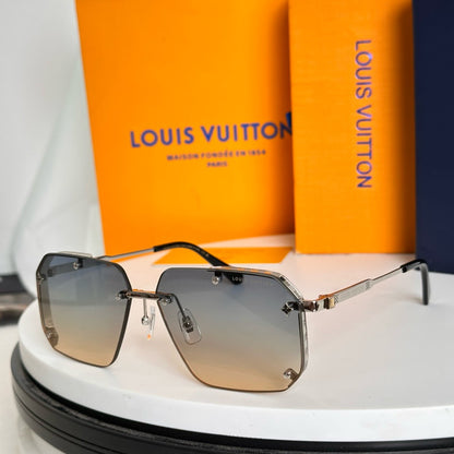Louis Eyewear SIZE: 61-14-145