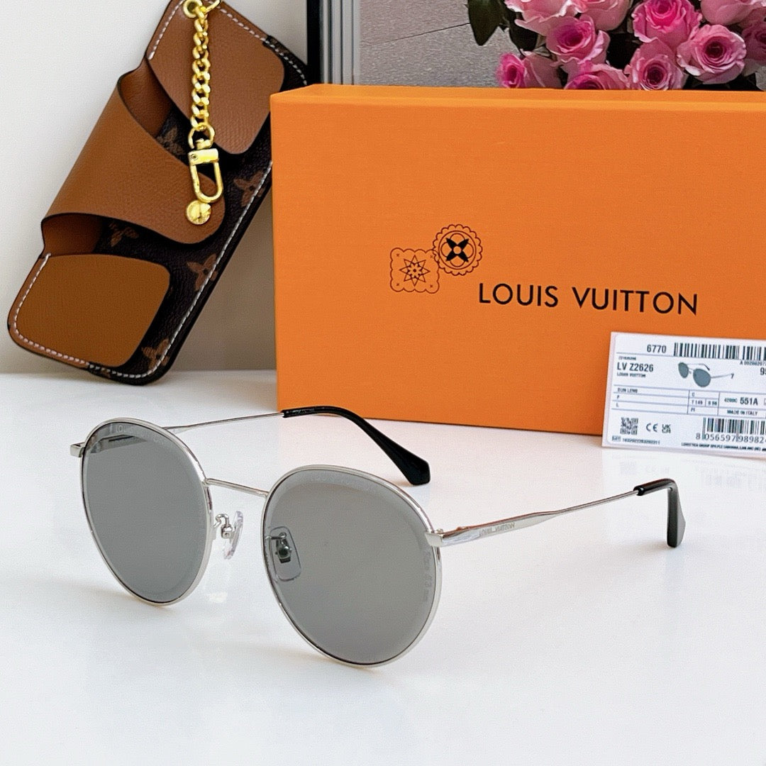 Louis Eyewear SIZE: 56-20-145