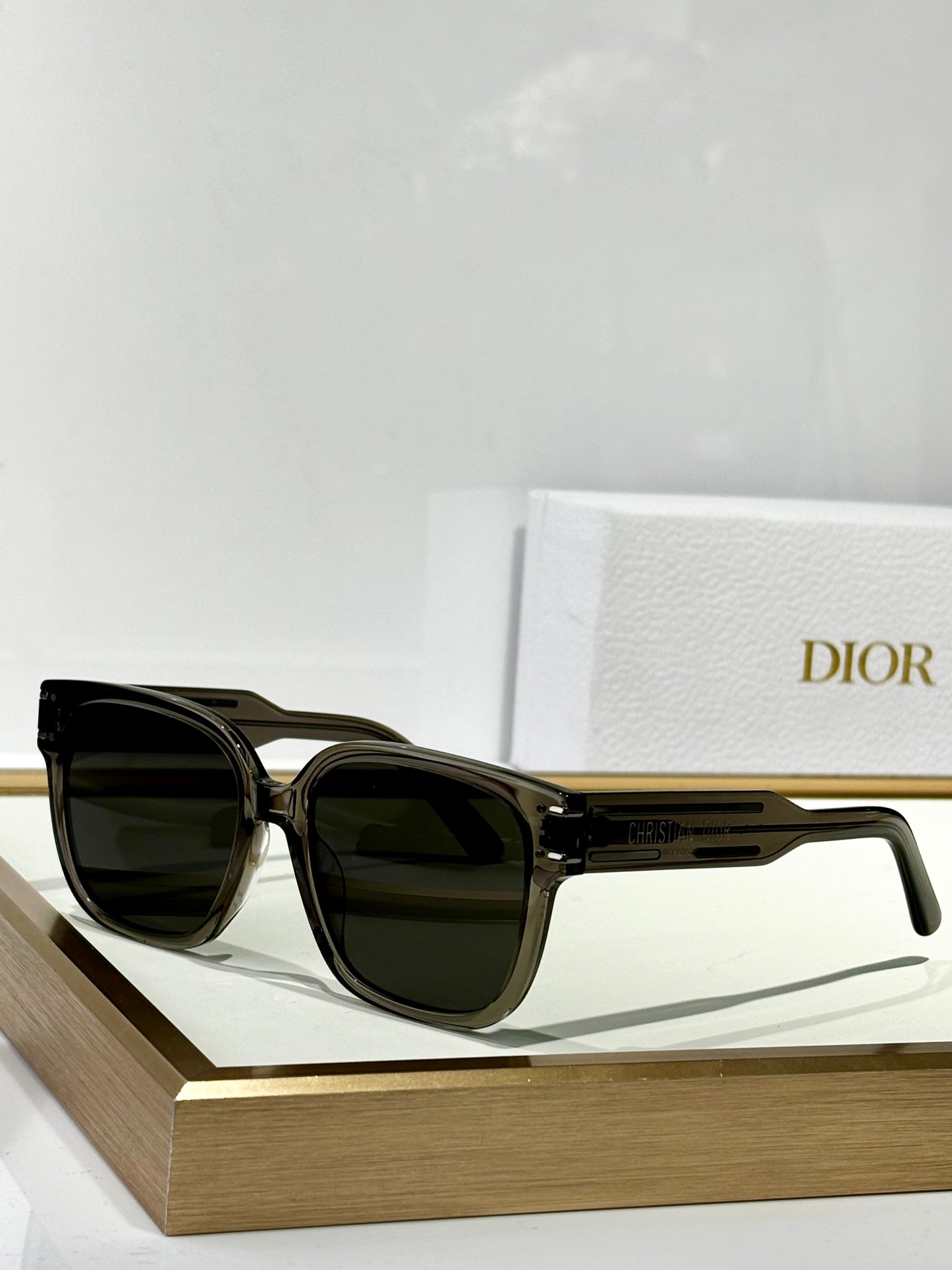 DI*R Eyewear SIZE: 56-17-145