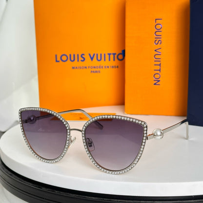 Louis Eyewear SIZE: