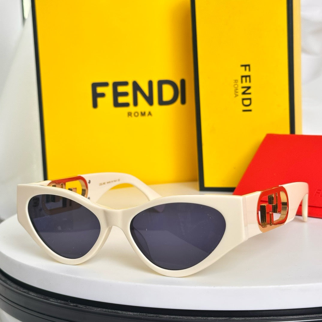 FEND* Eyewear SIZE: