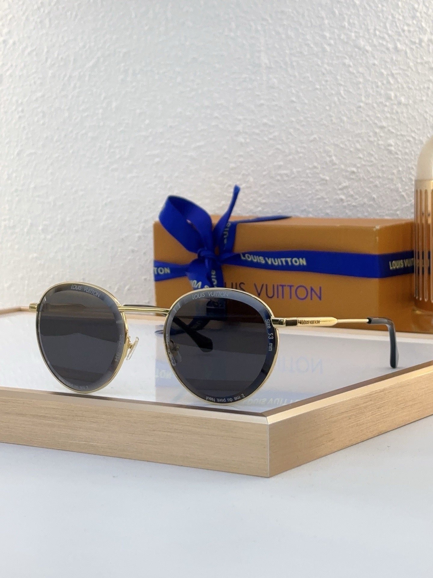 Louis Eyewear SIZE: 53-22-145