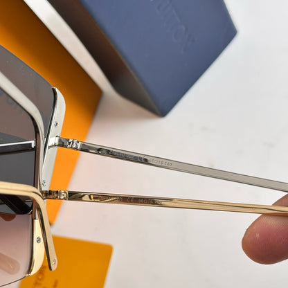 Louis Eyewear SIZE: