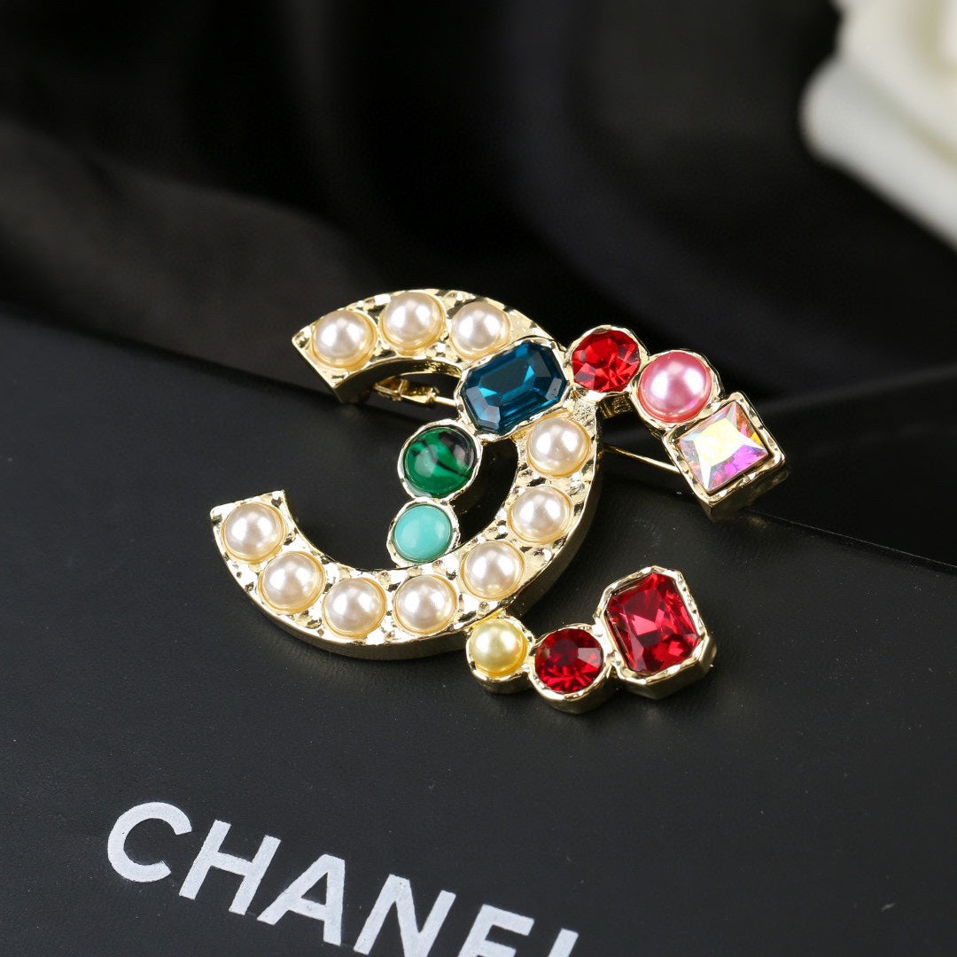 CC new arrival brooch 010