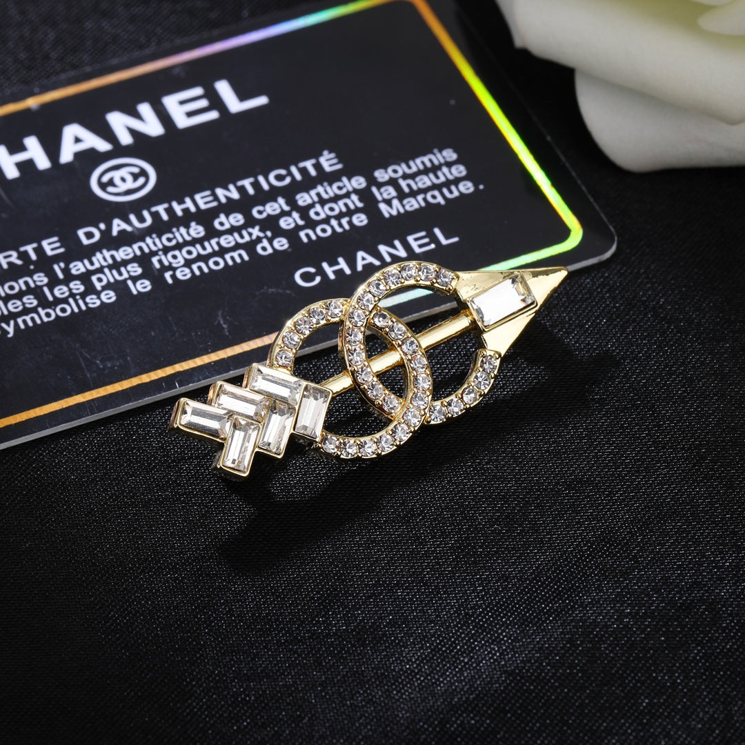 CC new arrival brooch 020