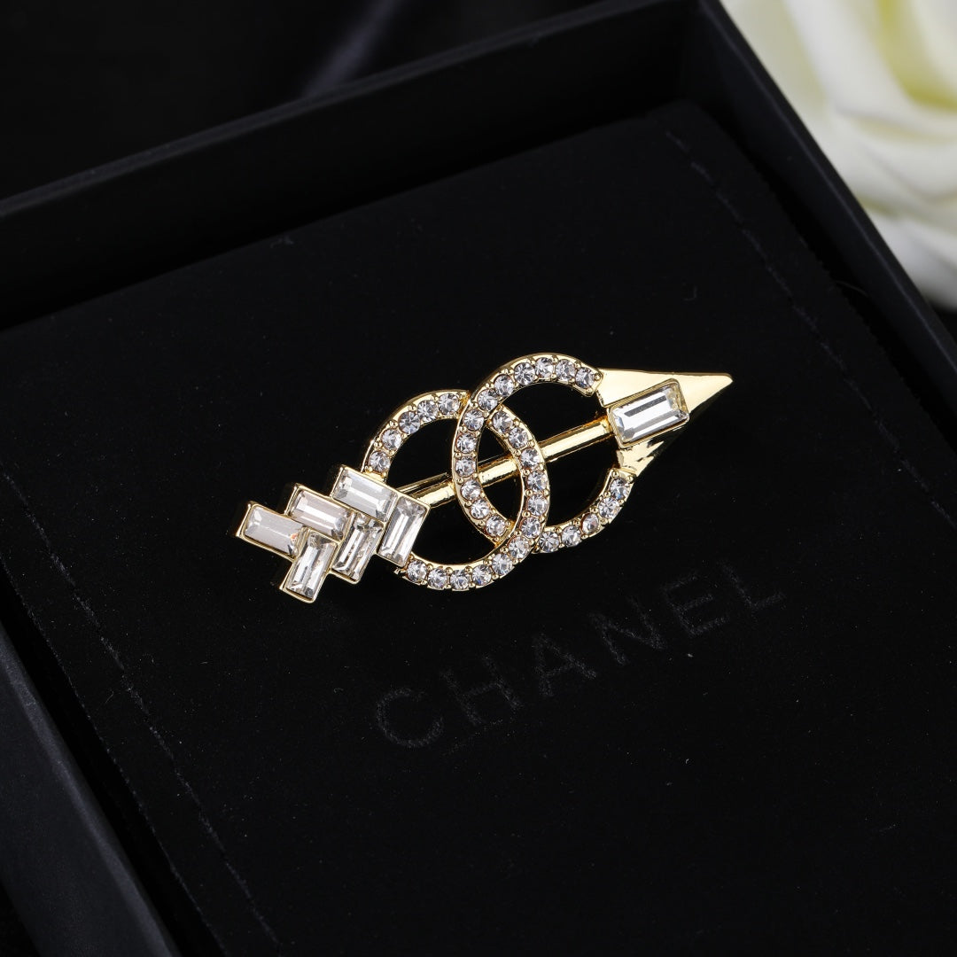 CC new arrival brooch 020